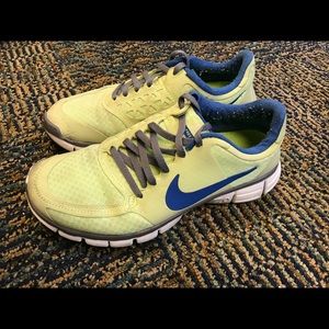 Nike Free 7.0 Sz:7.5